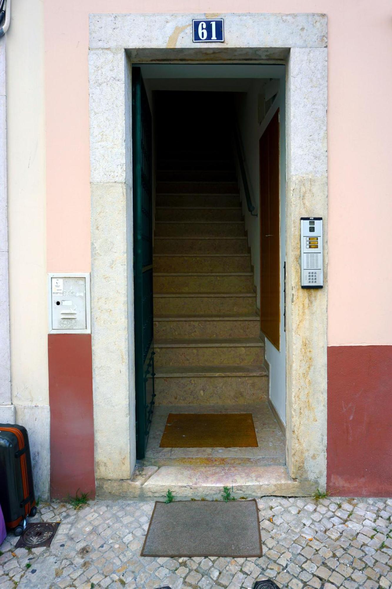 Sonel Investe Anjos Boutique Apartments By Get Your Stay Lissabon Exterior foto